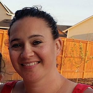 Meet your Posher, Lana